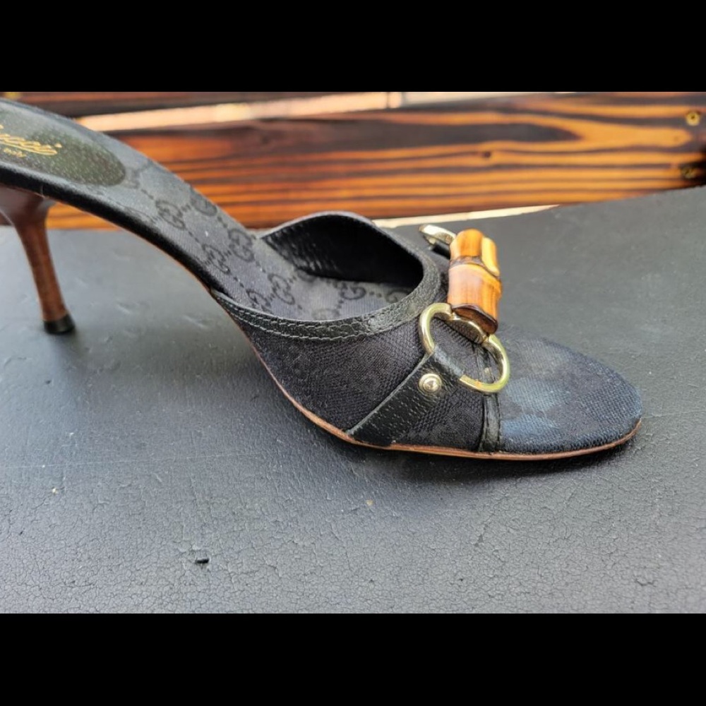 Gucci sandals